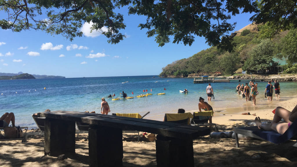 06 Beach near Pigeon island St Lucia W1024