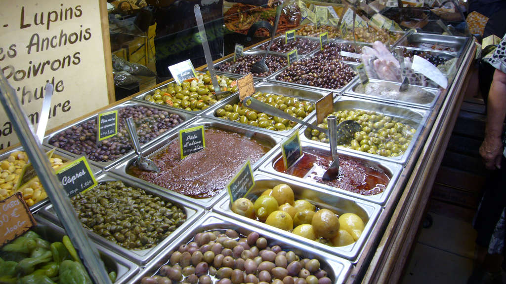 07 Nice olives etc W1024